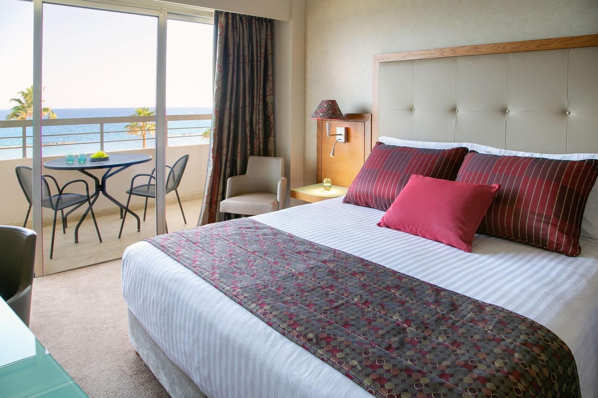 Atlantica Miramare Beach Limassol Bagian luar foto