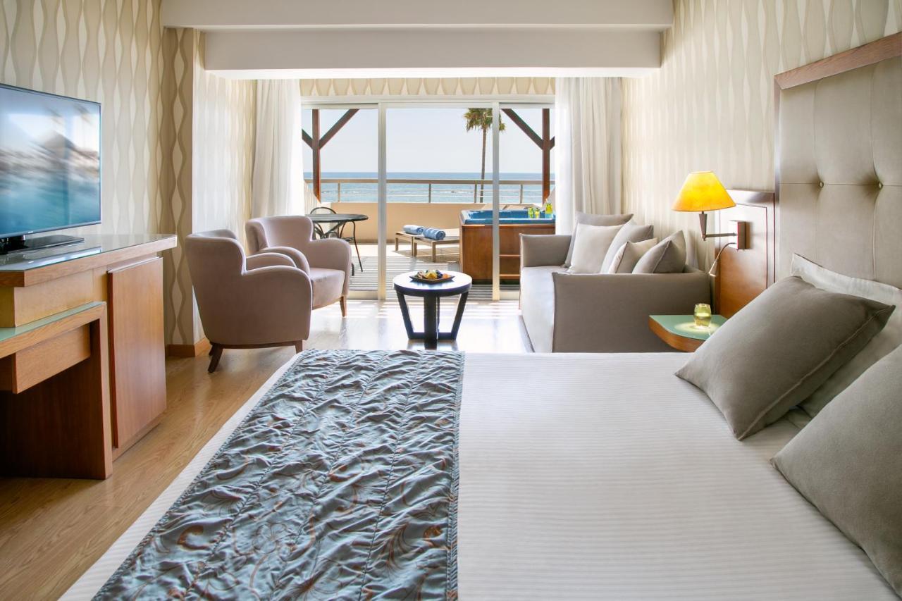 Atlantica Miramare Beach Limassol Bagian luar foto