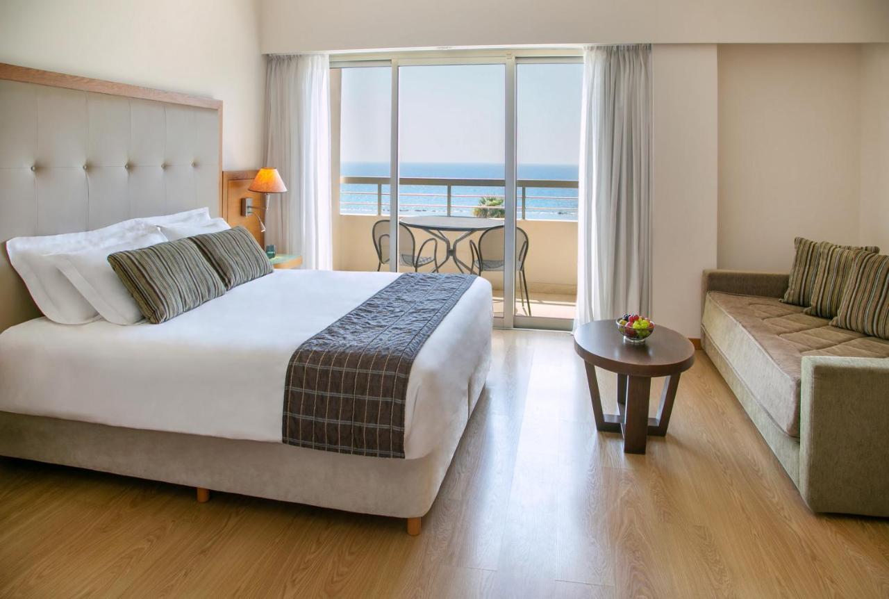 Atlantica Miramare Beach Limassol Bagian luar foto