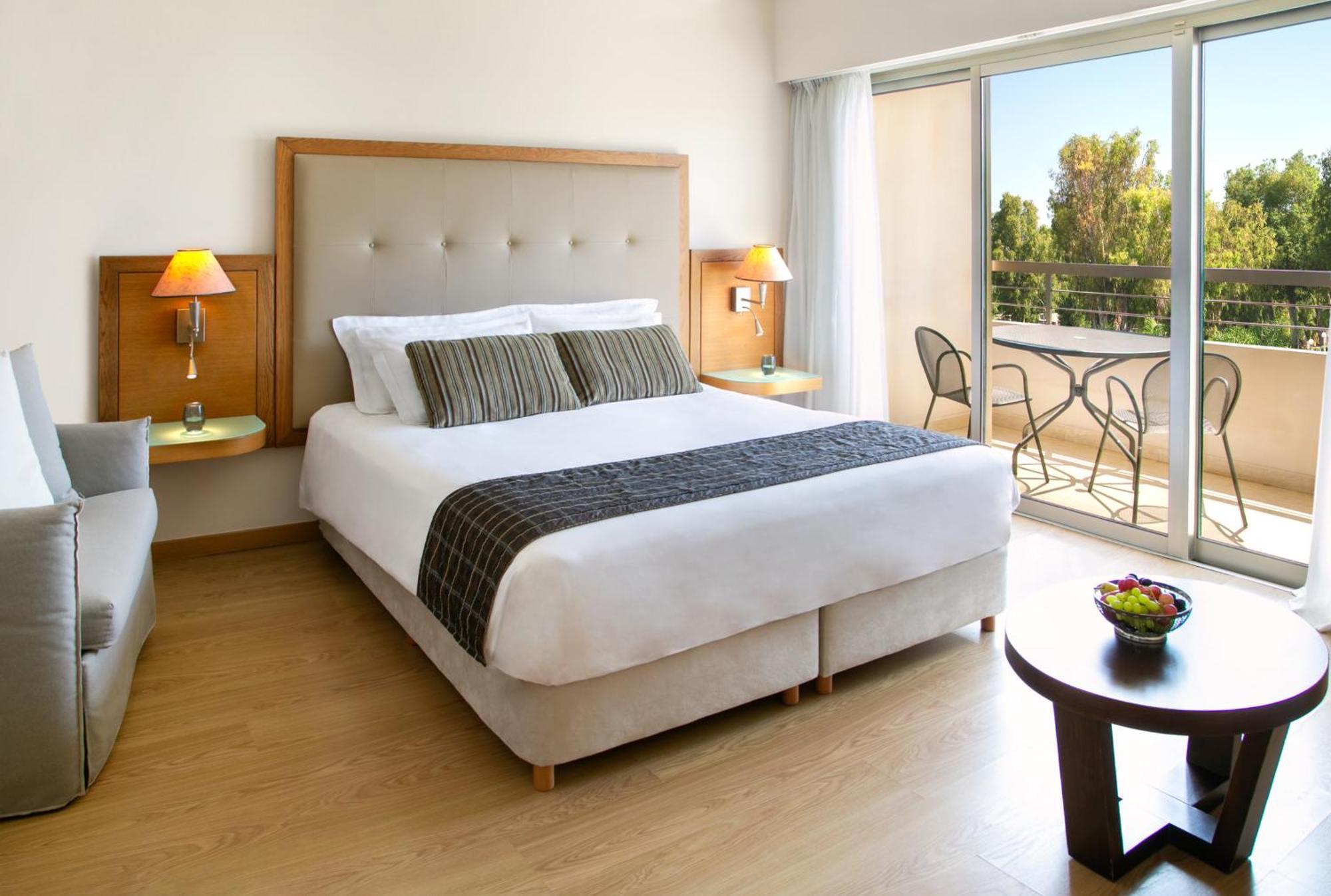 Atlantica Miramare Beach Limassol Bagian luar foto