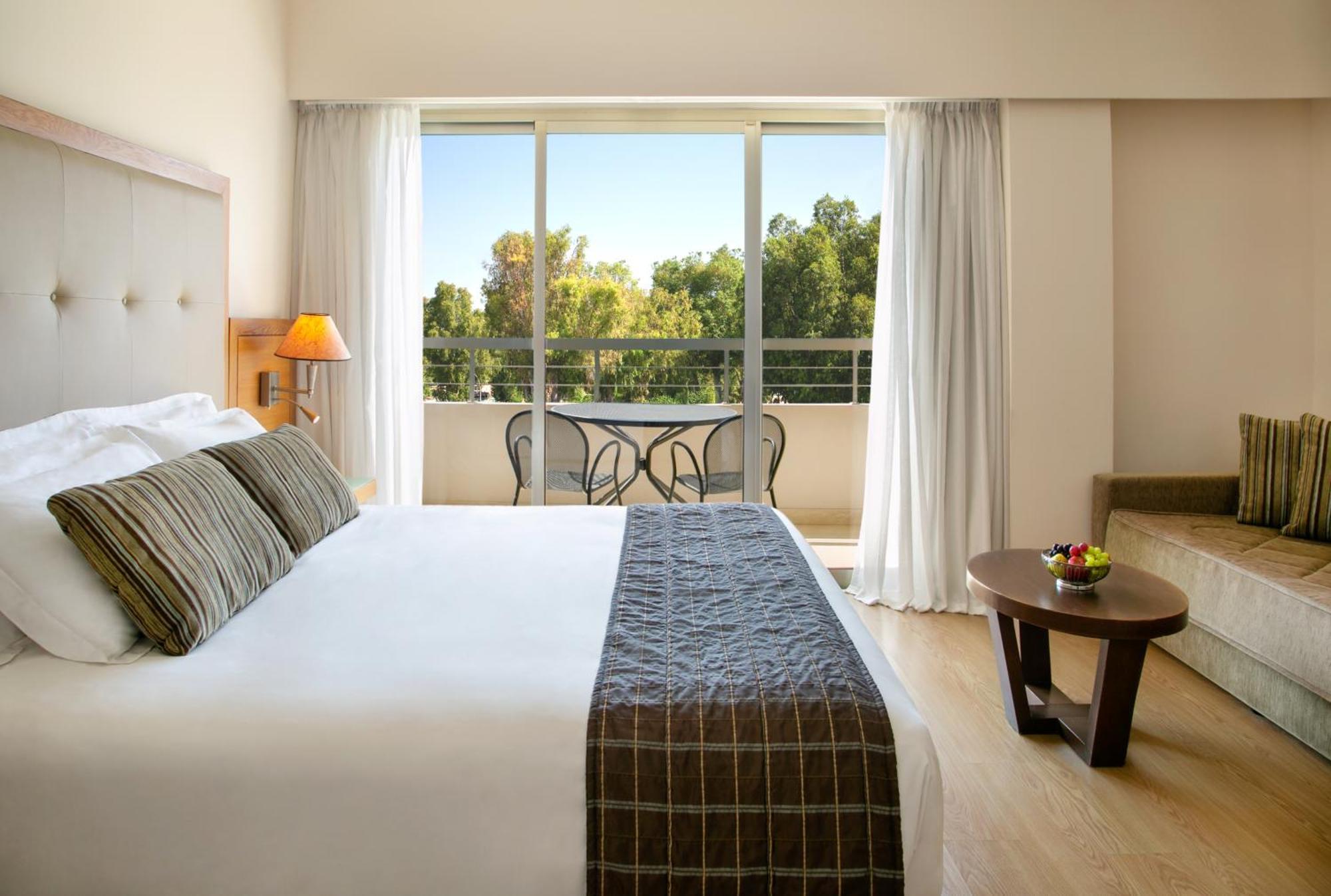 Atlantica Miramare Beach Limassol Bagian luar foto