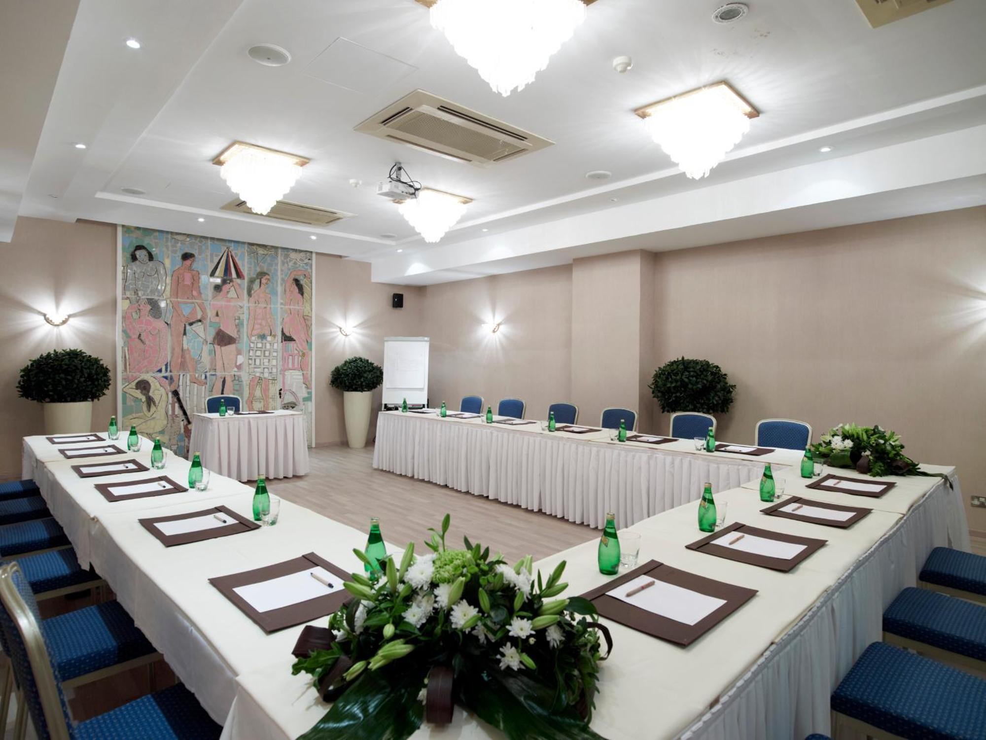 Atlantica Miramare Beach Limassol Bagian luar foto
